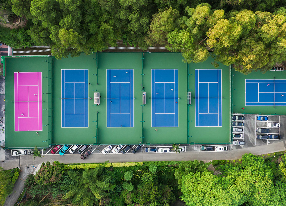 專業運動場地建設：選擇恰好時體育打造優質丙烯酸網球場